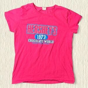 Y2k vintage hersheys chocolate world baby tee